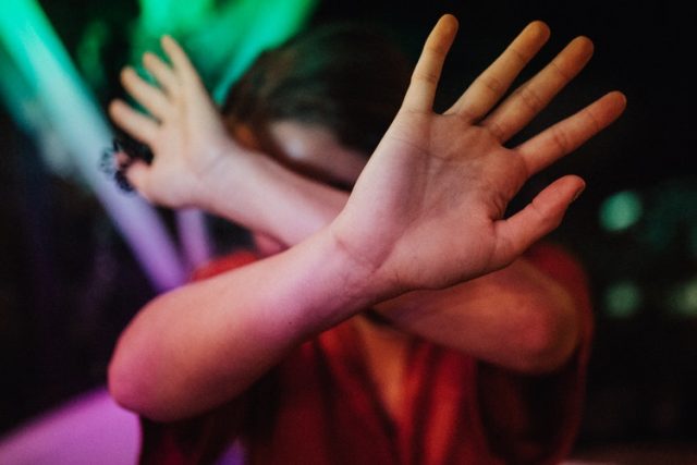  7 Signs That You’re Living in Denial