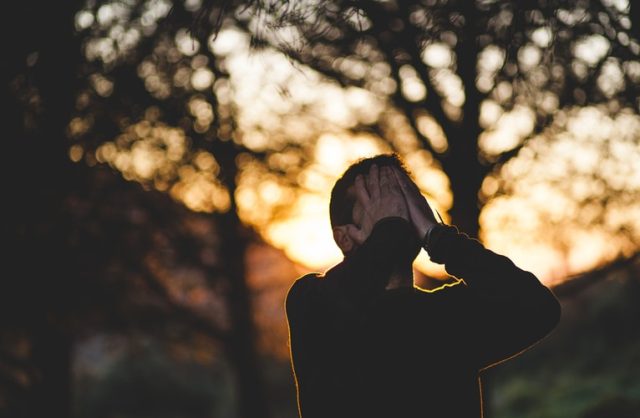 7 Characteristics of A Broken, Undefined, and Unhappy Life