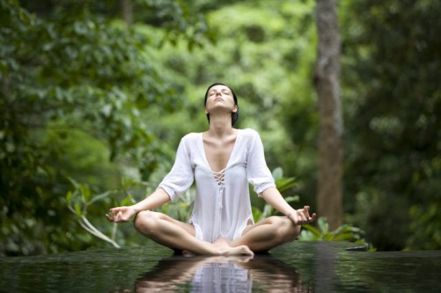  Benefits Of Meditation: How You Can Change Your Life In 10 Minutes