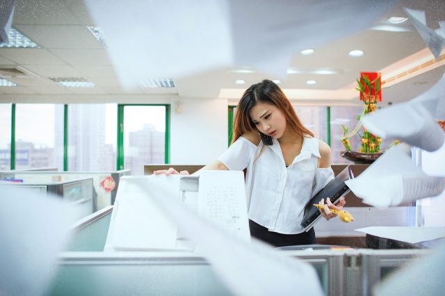  7 Smart Ways to Exercise At Work