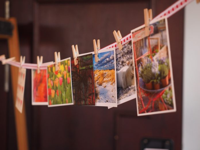postcards-1174178_1920