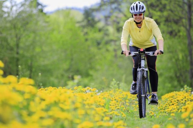  The Top 5 Gear Necessary for Spring Bike Riding