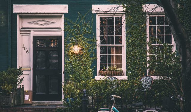  What Would a Home Economist, an Environmentalist, an Allergist, and Your Mother Say About Your Home Windows?