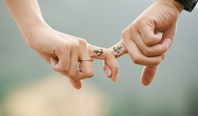  Four Ways to Help Your Guy Get A Clue About Romance