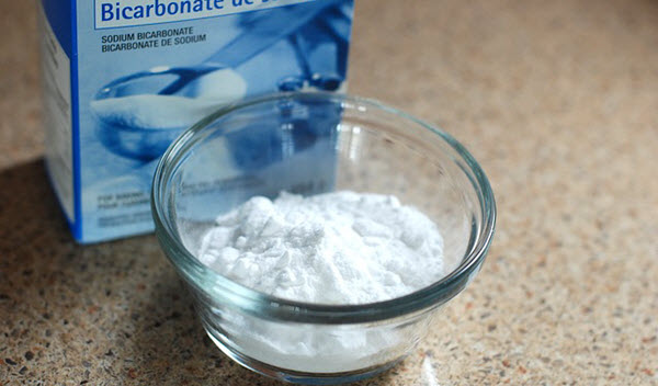 baking-soda-for-whitening-teeth