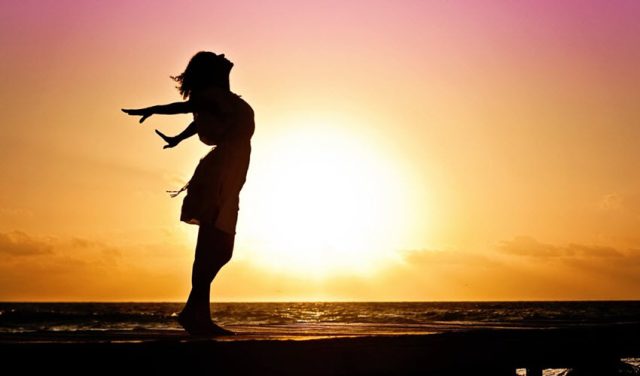  12 Things To Let Go If You Really Want to Live A Happy Life