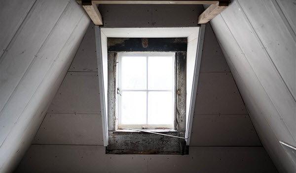 damp-attic