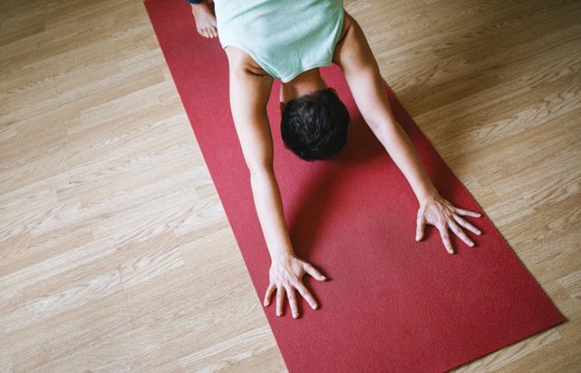  10 Stretches To Do Right Now For Back Pain Relief