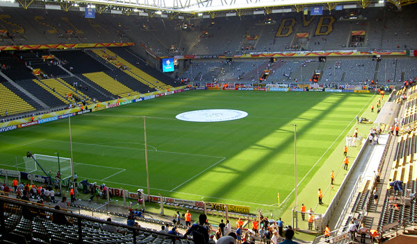 signal-iduna-park