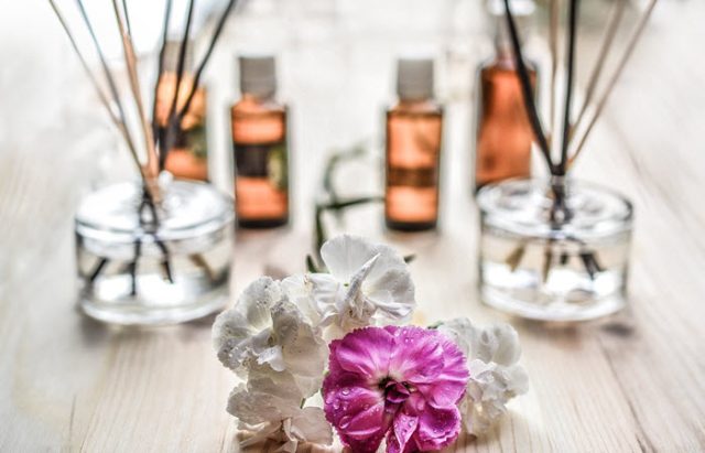  5 Amazing Aromatherapy Benefits You Probably Didn’t Know About