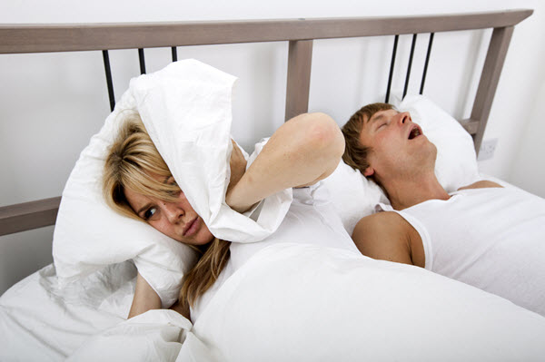 snoring unhealthy heart symptom