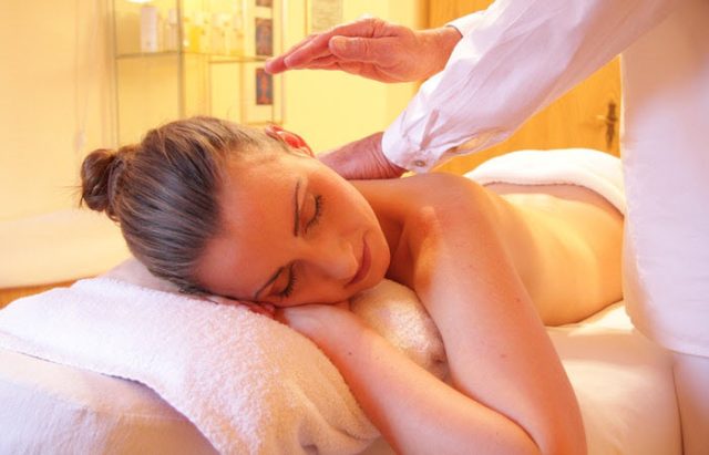  5 Amazing Ways Massage Therapy Can Improve Your Well-Being