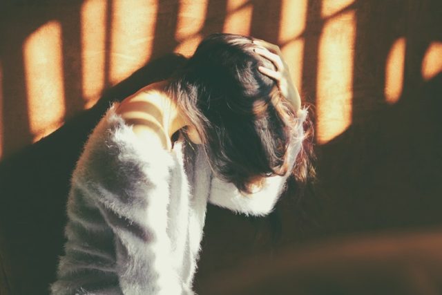  12 Best Remedies For Migraine Headaches