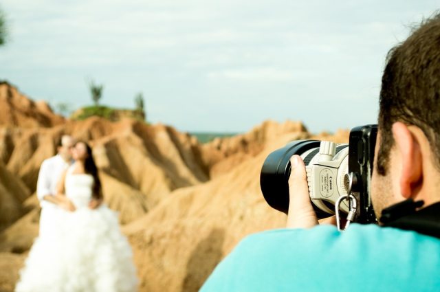  Creating the Perfect Wedding Photo Book