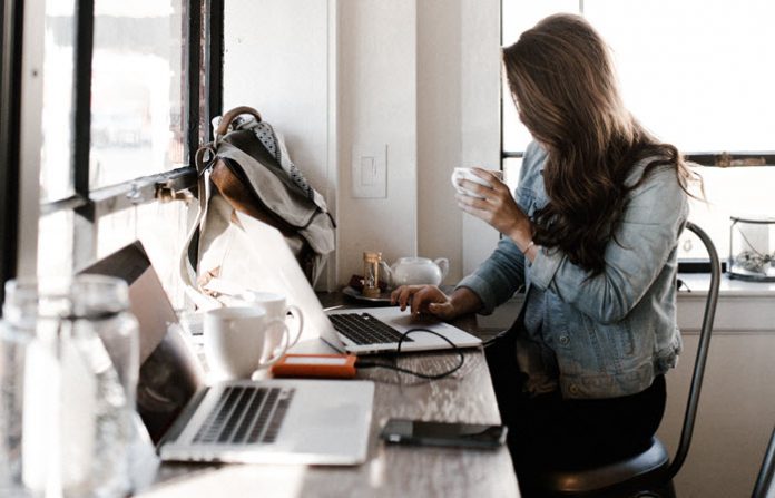 how to make money while studying abroad how to make money while studying abroad