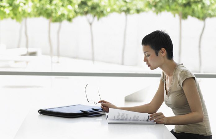 how to make resume stand out