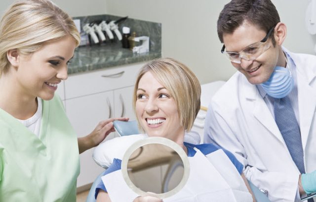 advantages of dental implants