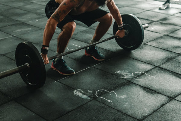 allenamento pesi pesanti