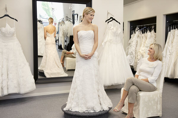 perfect wedding dress shopping tips