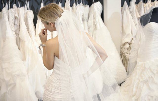 tips on how to shop for the perfect wedding dress