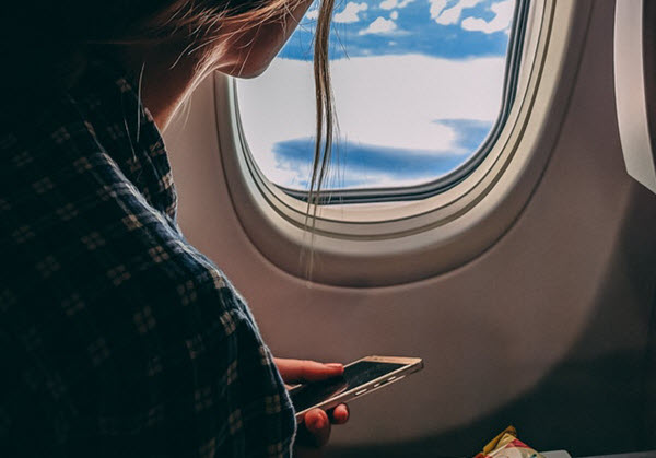 smartphone airplane myths