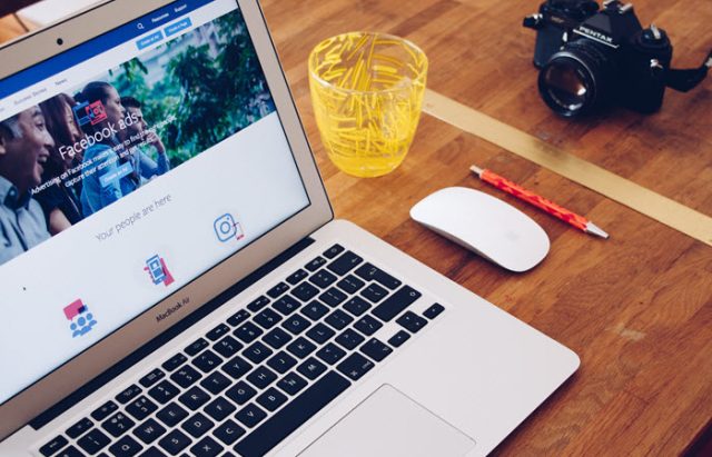  8 Reasons Why You Should Be Using Facebook Advertising