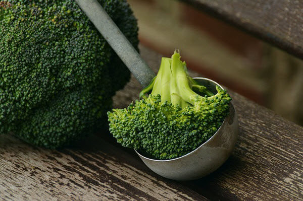 treating arthritis naturally broccoli
