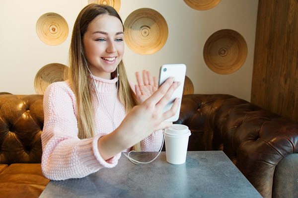 how to celebrate anniversary long distance relationship