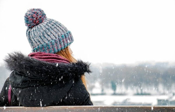taking care of your skin in cold weather