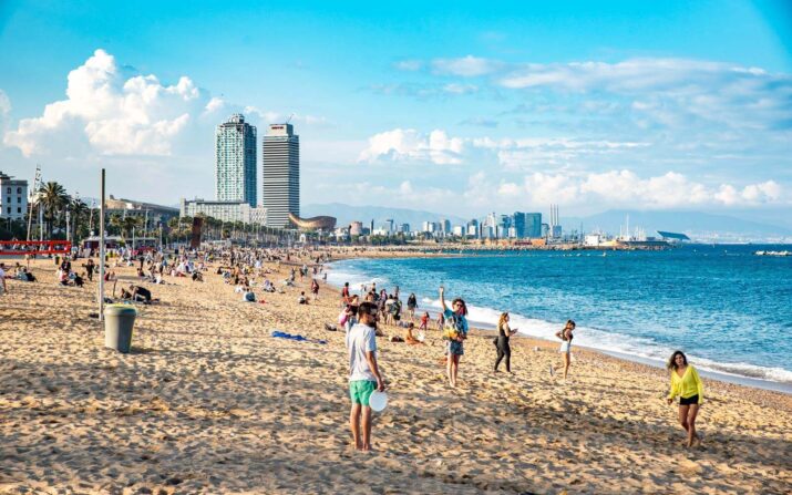 Unique Architecture, Sandy Beaches & Lively Nightlife – Barcelona’s Got it All