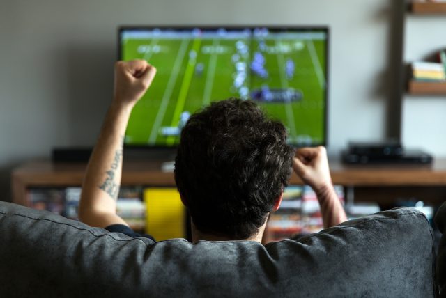 The Effects Of Obsessive Sports Viewing On Your Relationship