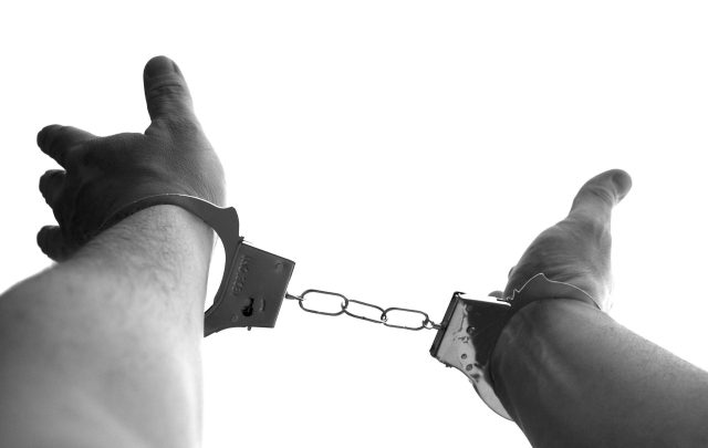 When Dating a Felon When Dating a Felon