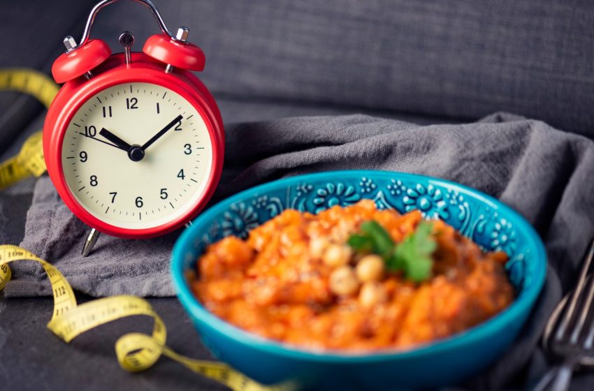  What To Eat During Intermittent Fasting: Complete Guide 2023
