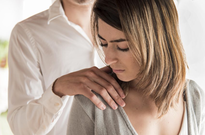  Unrequited Love: Romantic Pursuit or Self-Destruction?